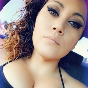 Meet your Posher, Esperanza